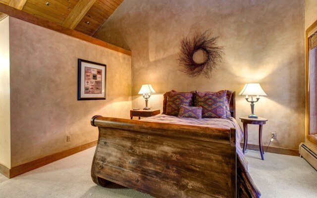 Abode at Pinnacle