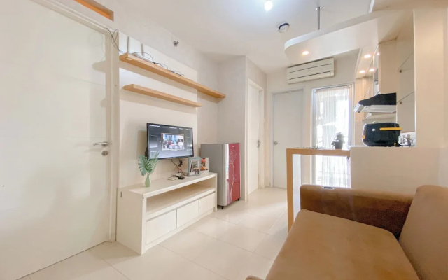 Comfy and Strategic 1BR with Extra Room at Bassura City Apartment – Guest Rooms – Jakarta