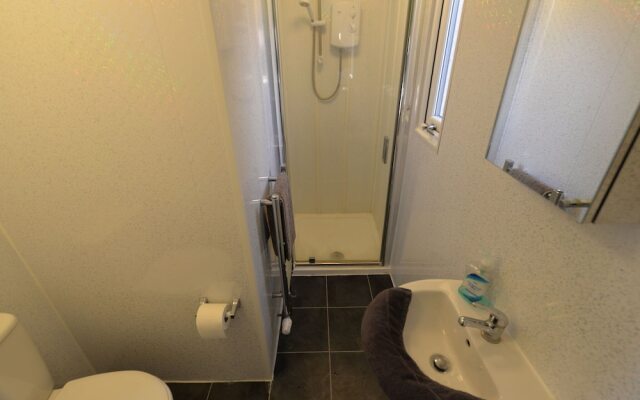 Enticing Apartment in Coventry near Fargo Village