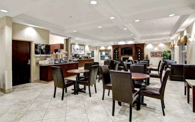Super 8 Camrose