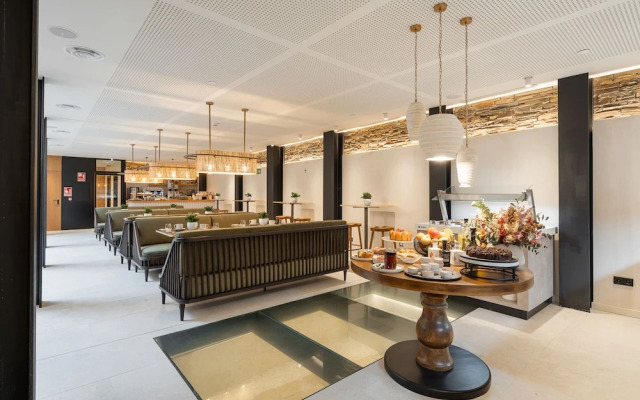 Hotel Sercotel EsteOeste