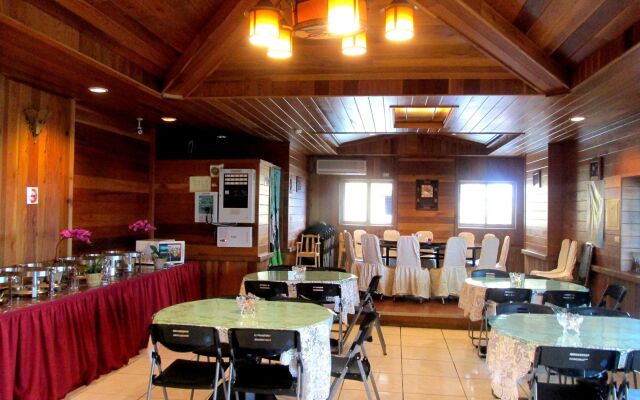 Emmanuel Farm House
