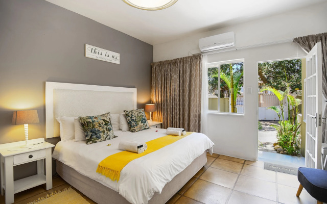 Caza Beach Guesthouse