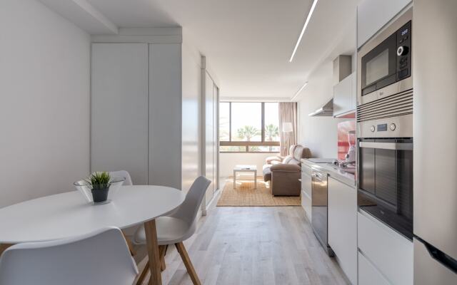 Apartamentos Aguila Beach