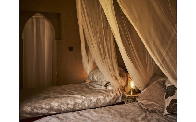 Khamlia Desert Bed & Breakfast