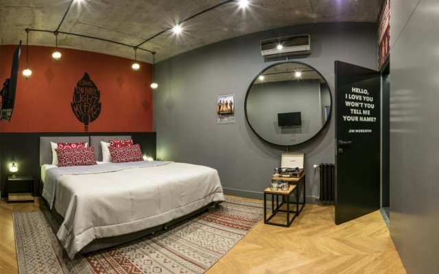 Design hotel Rooms & Rumors