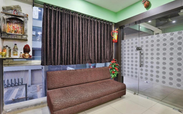 Oyo 22501 Hotel Hill Look