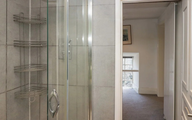 Flat 1