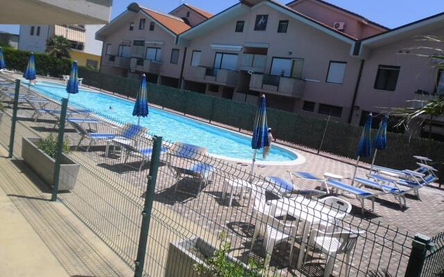 Polena Residence Hotel