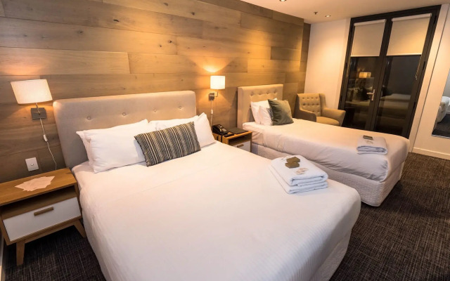 Crown Hotel Surry Hills