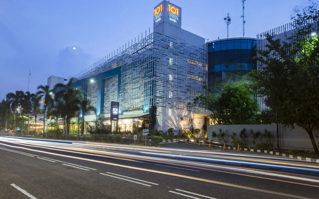 1O1 URBAN Jakarta Kelapa Gading