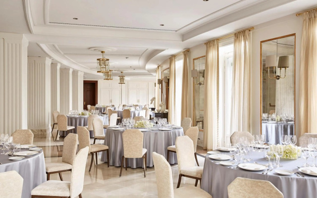 Four Seasons Hotel Madrid