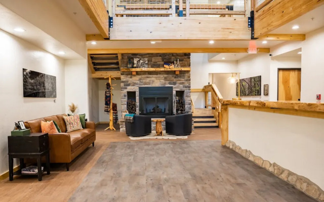 Grand Cloudcroft Hotel