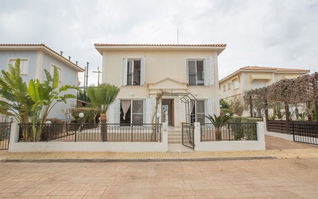 Luxury Villa in Cyprus near Beach, Protaras Villa 1267
