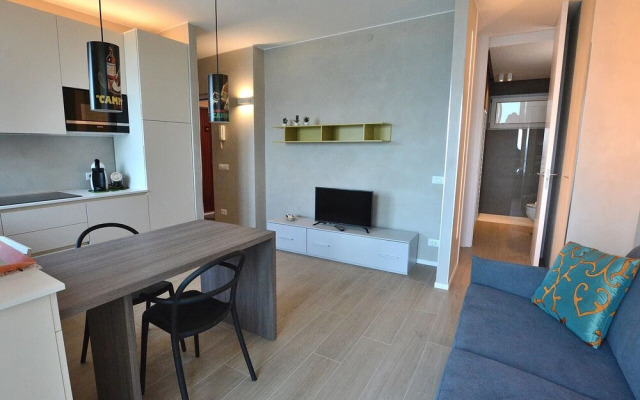 Leonardo Walsh Apartment With Lake View