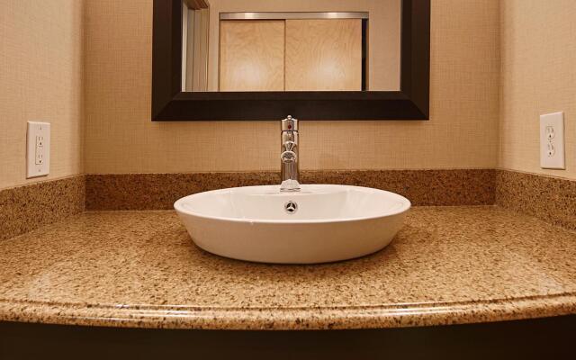 Sonesta Essential Indianapolis Airport