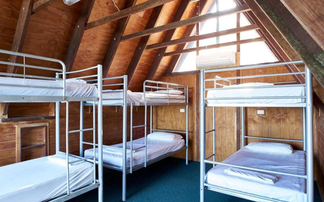 Nomads Magnetic Island - Hostel