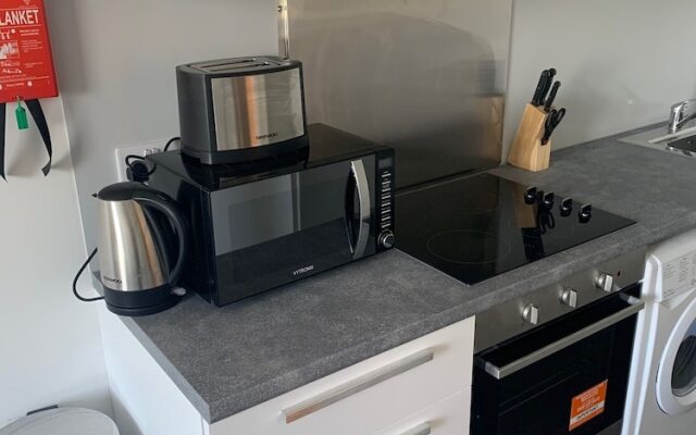 Top Floor - Serviced Apartments