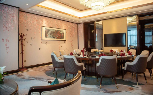 Wyndham Grand Tongren Downtown Hotel