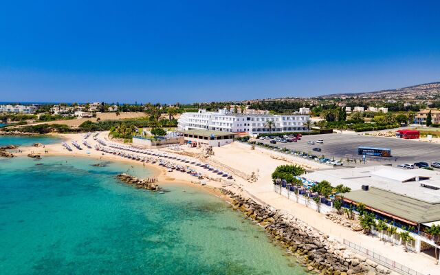 Corallia Beach Hotel Apartments