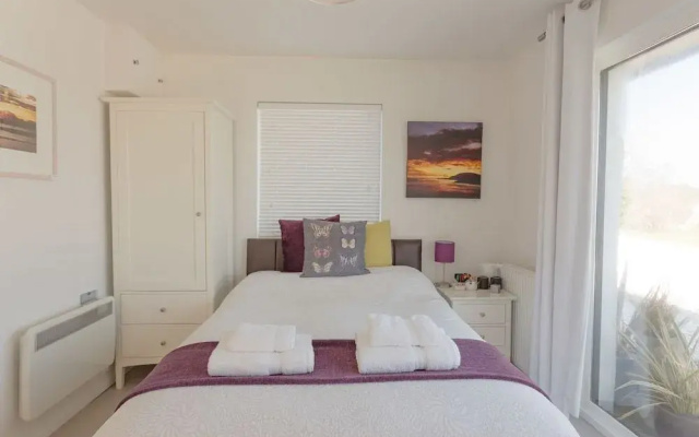 KnoydART Bed and Breakfast