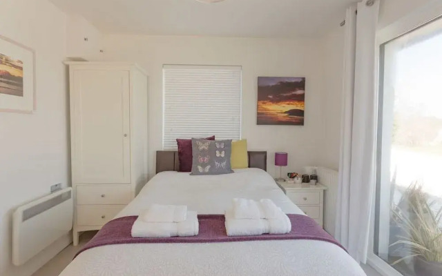 KnoydART Bed and Breakfast