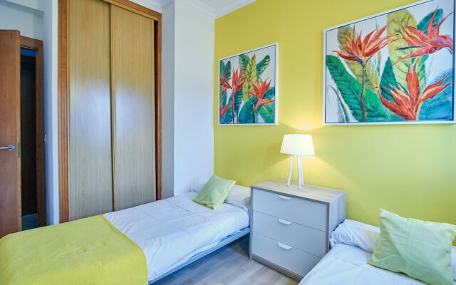 Banus Square 2 bedrooms Apartment