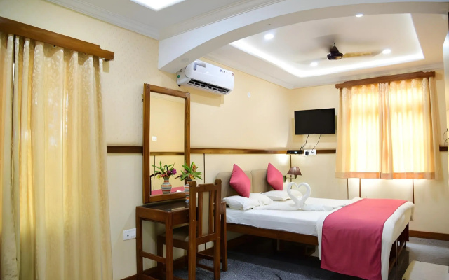 Summerville Beach Resort – Guest Rooms – Candolim