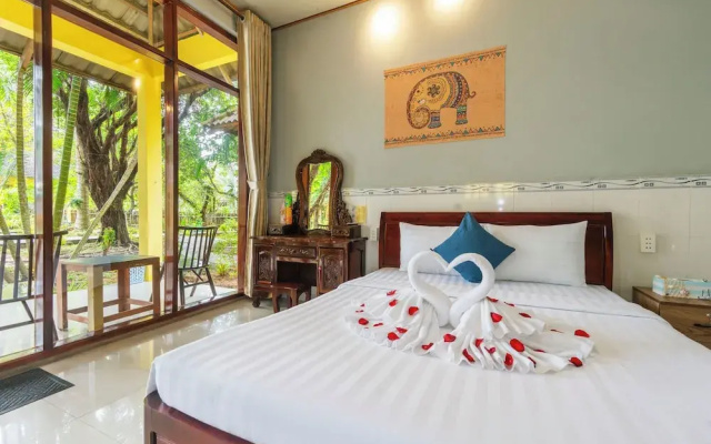 Green Bungalow Garden Resort