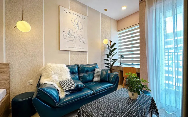 Soho View Residence Luxury Apartment