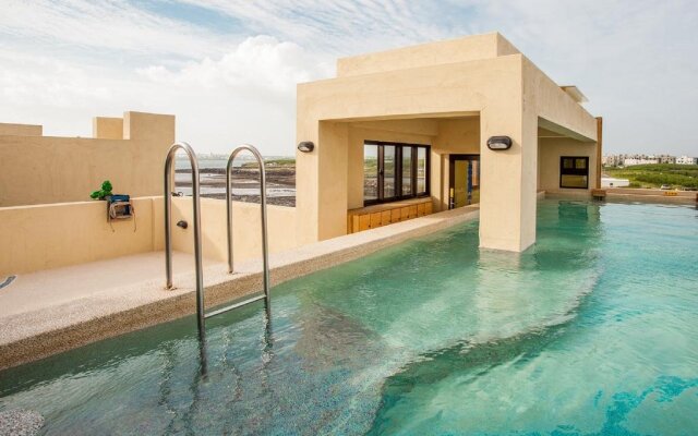 Oasis Hotel