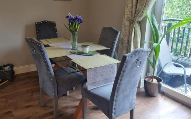2Bedroomed apartment on first floor with balcony