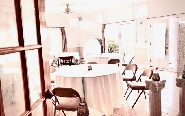 Cayuga Lake Inn Ithaca Hotel Alt