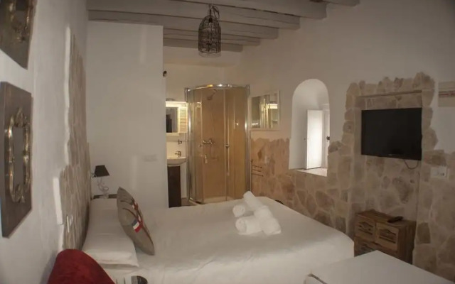 Casa Bodega Triana