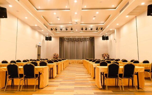 Tour De Phuket Hotel