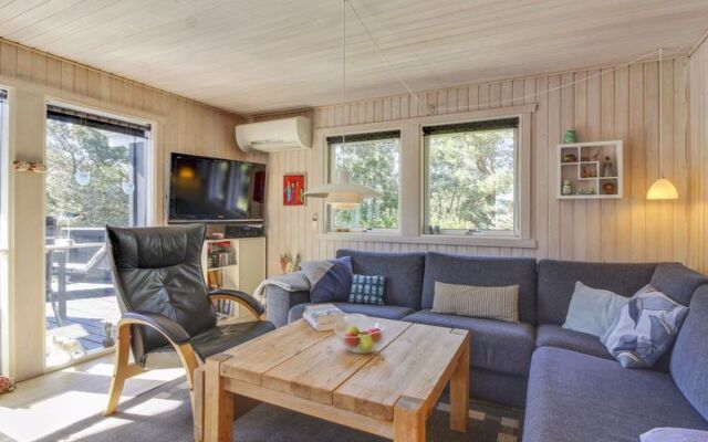 "Hunno" - 900m from the sea in NW Jutland