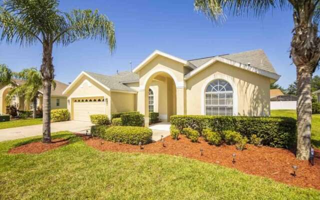 Anthea's Orange Tree 4 Bedroom Home