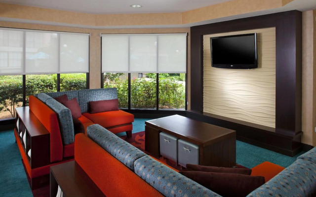 Sonesta ES Suites New Orleans Convention Center