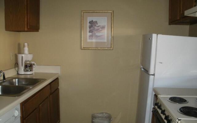 Motel 6 Millington, TN
