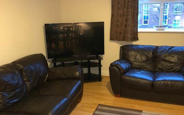 My-Places Apartment By The Park - P5