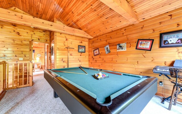 Arrowhead Lodge by Vtrips