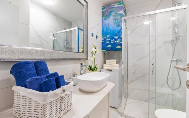 Perfect Downtown Apartment A217