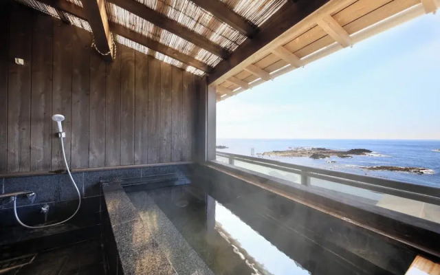 Ocean View Hiromi SPA Hotel