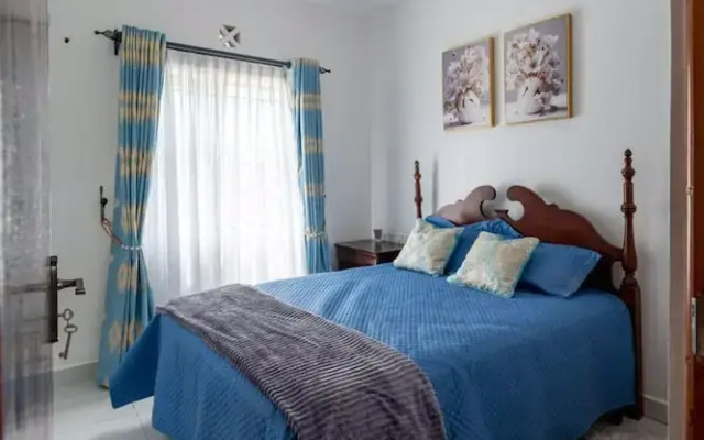 2BR Apartment in Mombasa - Pool & Near Beach