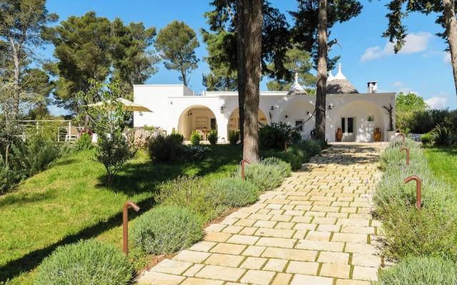 Trulli Julia by Wonderful Italy