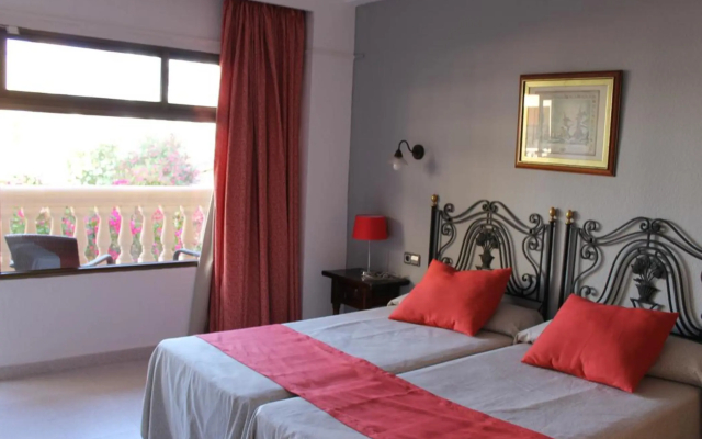 Апартотель Apartamentos Isla del Sol