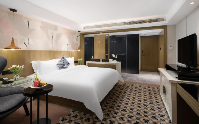 Paco Business Hotel - Longkou West