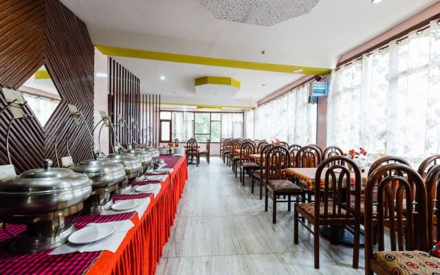 Oyo 1428 Hotel Sitara International