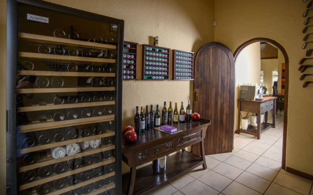 Abangane Guest Lodge