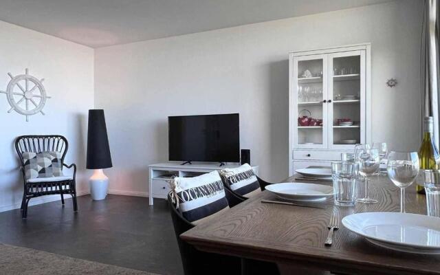 Ferienwohnung-86-mit-Panorama-Meerblick-im-Strandhochhaus-Doese